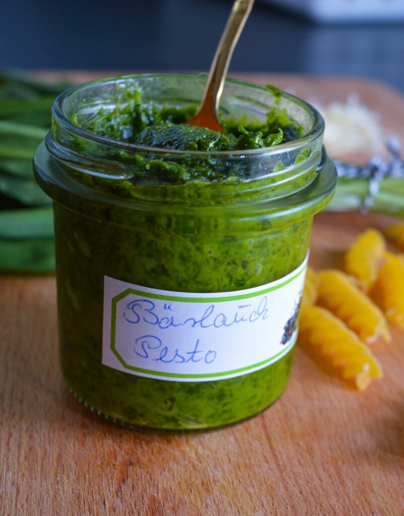 Pesto Genovese Biologico con Basilico Fresco